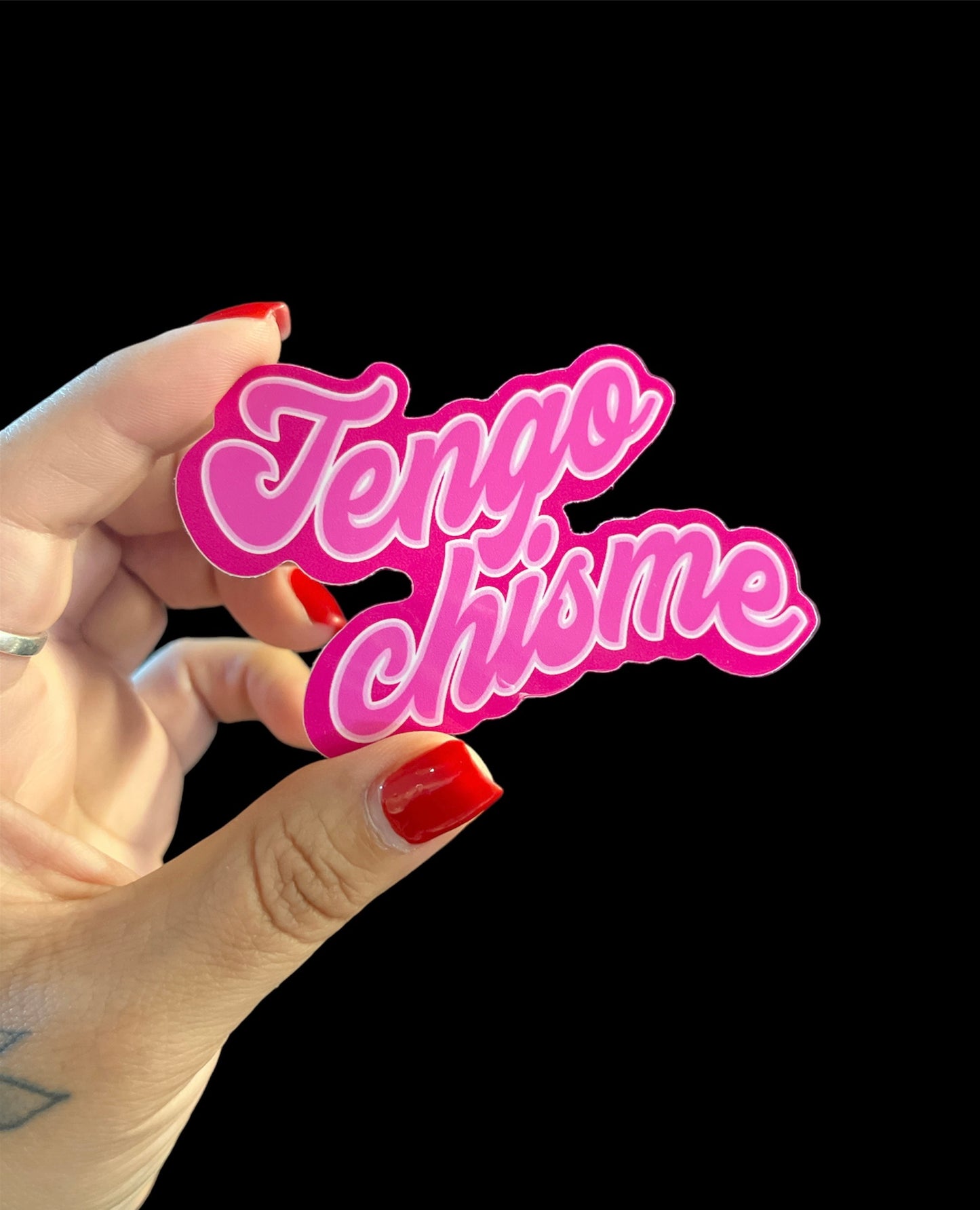 Tengo Chisme sticker